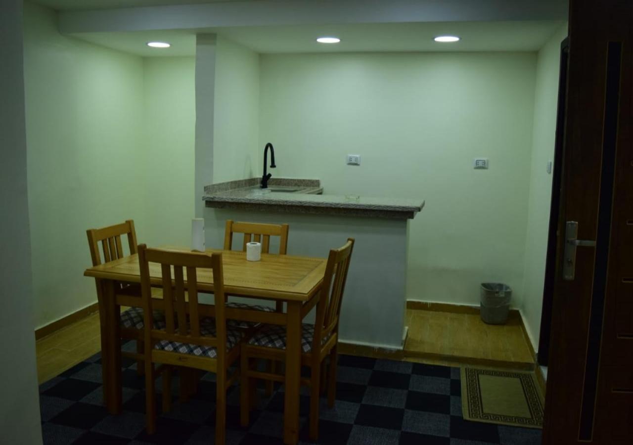 Hadla Inn Nazlet el-Sîsi Exterior foto
